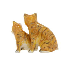 12908 Cats double back