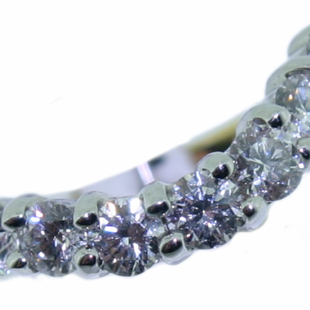 Diamond curved 7 stone half eternity ring 0.98ct, 18ct gold mount