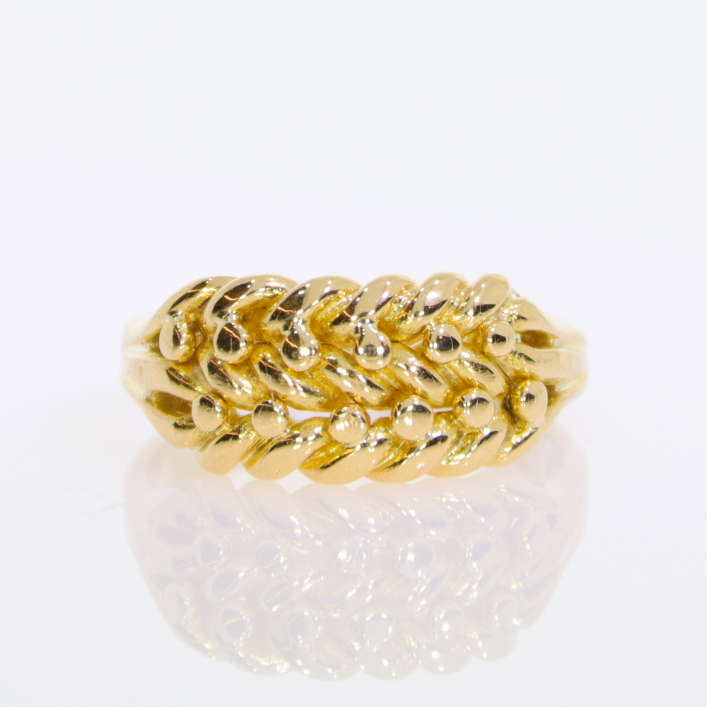 18ct gold Curb and Shot ring 1895
