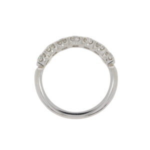 B80.4 Diamond 7 stone half ET ring top