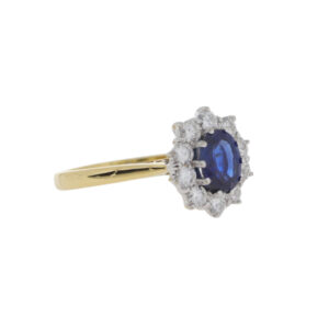 J112.4 Sapphire and diamond cluster ring side