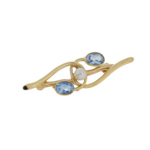 Z447 Aquamarine and cultured pearl gold brooch side