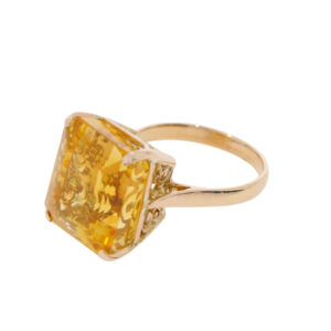 T171.4 Citrine Emerald cut single stone ring side 2