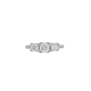 F38.4 Diamond three stone ring