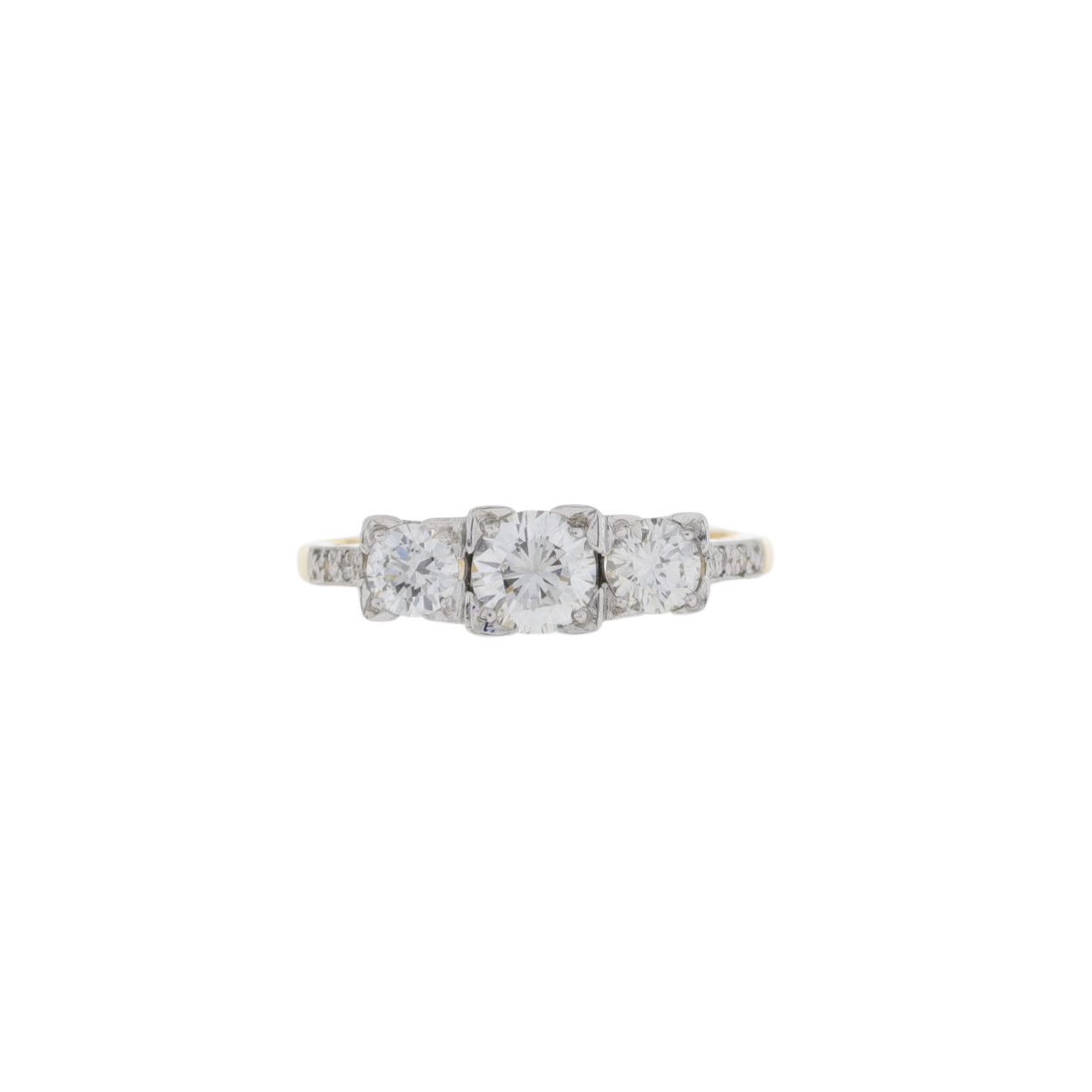F38.4 Diamond three stone ring