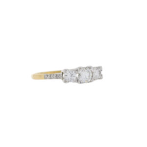 F38.4 Diamond three stone ring side