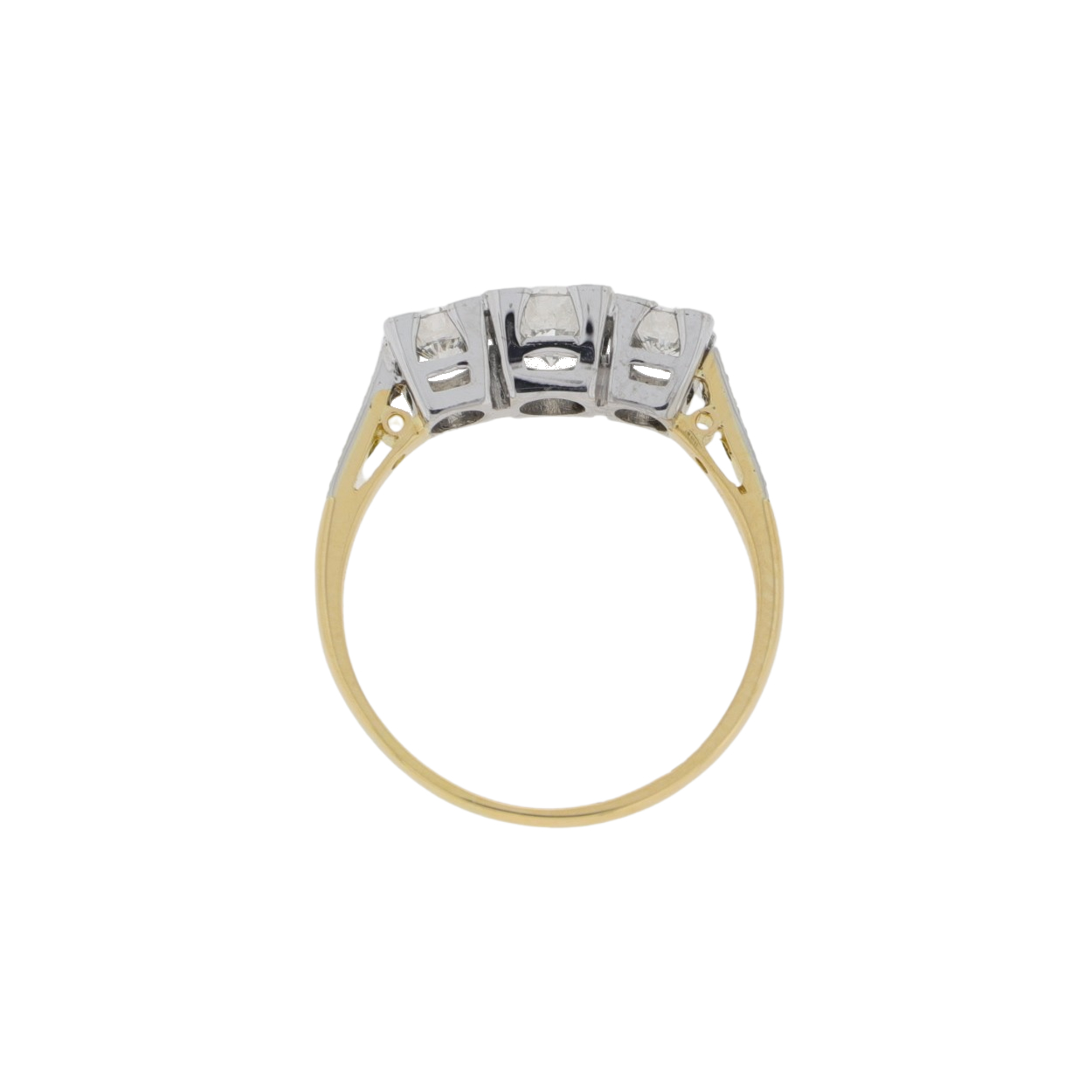 F38.4 Diamond three stone ring top
