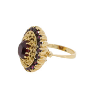 Q167.4 Garnet and gold cluster ring side 2