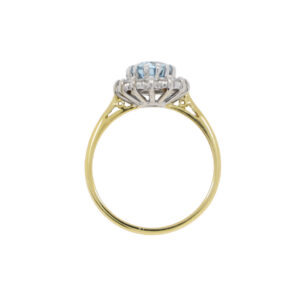 K156.4 Aquamarine and diamond cluster ring top