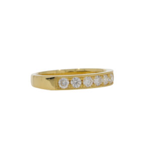 L86.4 Diamond 8 stone half Et ring side