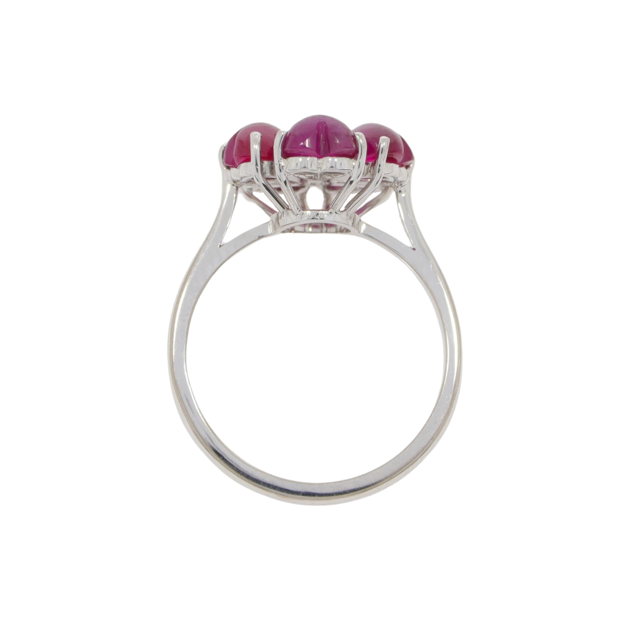 R142.4 Ruby heart cut cluster ring top