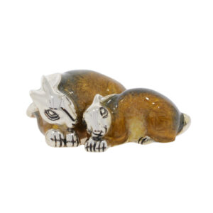 12877 Hares lying brown