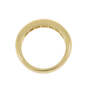 L87.4 Diamond princess cut 7 stone half eternity ring top